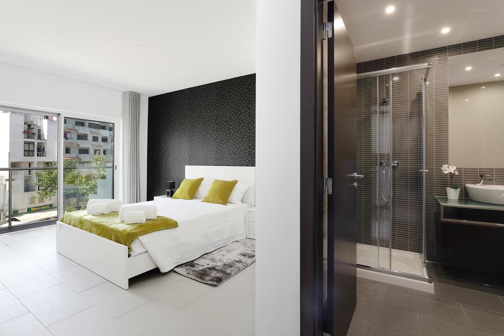 Original 3 Bedroom Downtown Αλμπουφέιρα Εξωτερικό φωτογραφία